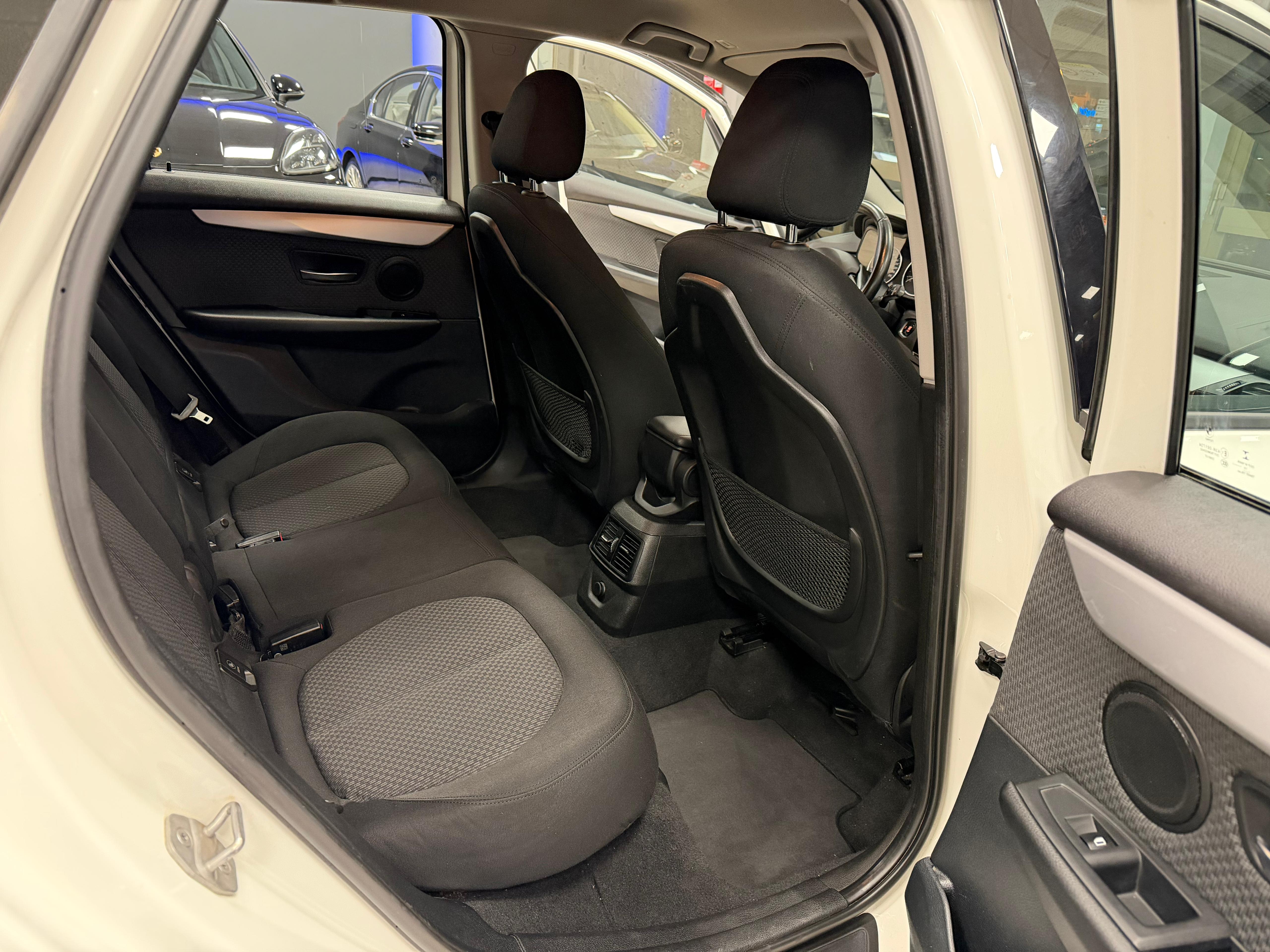 Shitet Bmw Searia 2 216 2015